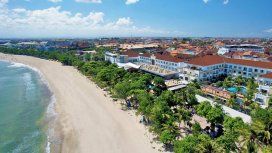 Las playas de Kuta, en Bali, son paradisíacas... por ahora Las playas de Kuta, en Bali, son paradisíacas... por ahora
