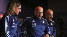 Sampaoli se va de gira a Europa para hablar con los posibles convocados al Mundial Sampaoli se va de gira a Europa para hablar con los posibles convocados al Mundial