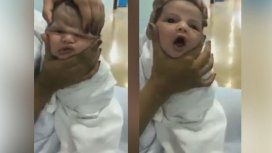 Indignante: tres enfermeras maltrataron a un bebé recién nacido Indignante: tres enfermeras maltrataron a un bebé recién nacido
