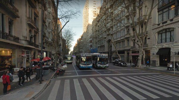 Un turista ruso fue apuñalado en el centro porteño tras resistirse a un robo