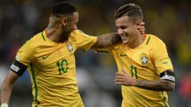 Gorrita y pelo largo: la inédita foto de Neymar y Coutinho cuando eran nenes Gorrita y pelo largo: la inédita foto de Neymar y Coutinho cuando eran nenes