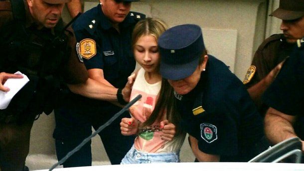 Nahir Galarza al ser detenida