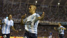 La novela de nunca acabar: Centurión está a un paso de ser jugador de Racing La novela de nunca acabar: Centurión está a un paso de ser jugador de Racing
