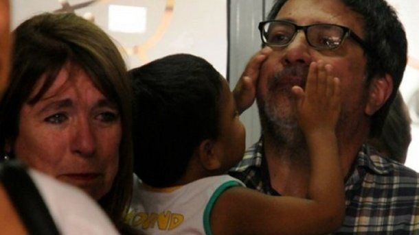 Sergio Gigliotti y Cristina Morla reclama la adopción de Kiki.