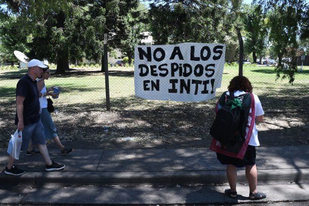 El gobierno de Macri anunció 250 despidos en el INTI<br>