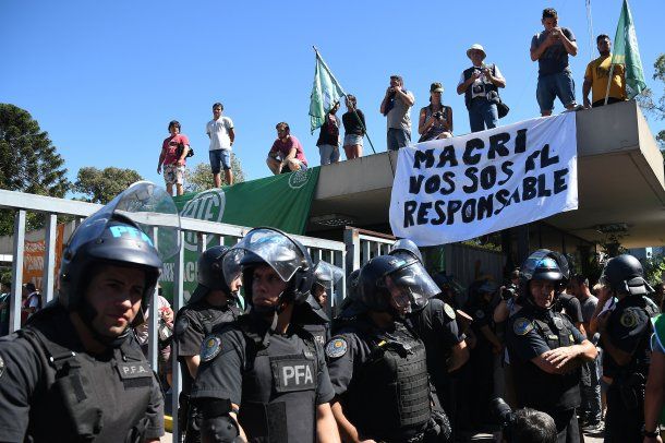 El gobierno impulsa una nueva oleada de despidos.<br>