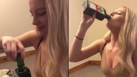 Arriesgó su vida al tomar una botella entera de Jagermeister en menos de un minuto Arriesgó su vida al tomar una botella entera de Jagermeister en menos de un minuto