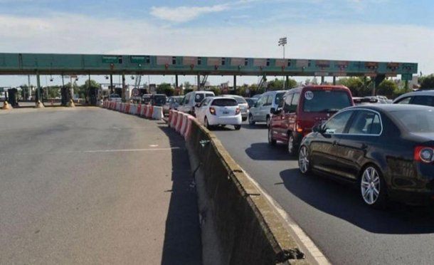 Los peajes en la Panamericana y el Acceso Oeste pasarán de 45 a 50 pesos en la hora pico.