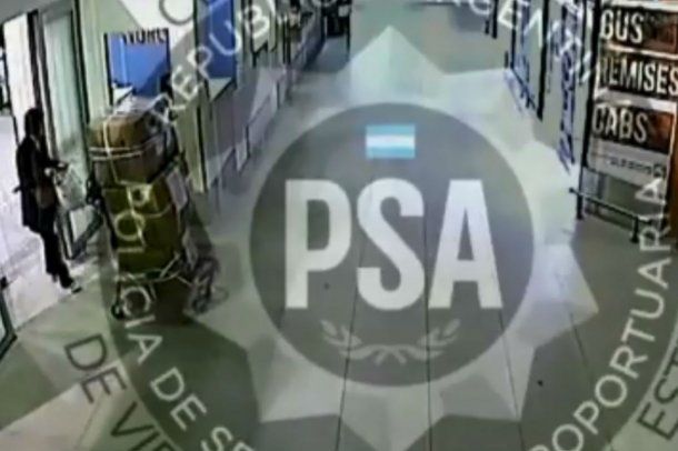 Las últimas imágenes de la ciudadana china desaparecida en Ezeiza