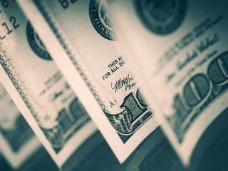 en dos meses, el banco central vendio us$4.500 millones para mantener el dolar a $20 en dos meses, el banco central vendio us$4.500 millones para mantener el dolar a $20