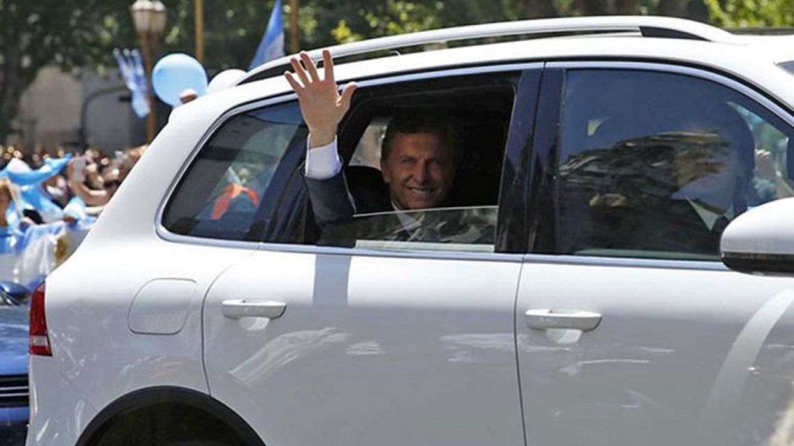 Mauricio Macri tiene una VW Touareg blindada a su disposición