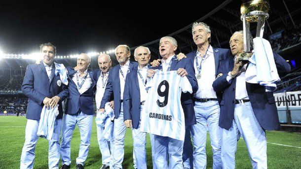 Chabay, Rulli, Maschio, Parenti, Pizzuti, Cárdenas y los fallecidos Panadero Díaz y Oscar Martín<br>
