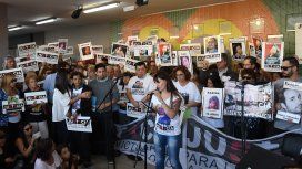 Tragedia de Once: A seis años, familiares esperan ansiosos que los corruptos vayan a la cárcel Tragedia de Once: A seis años, familiares esperan ansiosos que los corruptos vayan a la cárcel