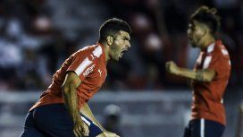 Emmanuel Gigliotti celebra el gol con el que abrió el marcador Emmanuel Gigliotti celebra el gol con el que abrió el marcador