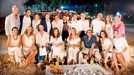 Los que se reencontraron en Costa Esperanza posaron a 20 años de Verano del 98 Los que se reencontraron en Costa Esperanza posaron a 20 años de Verano del 98