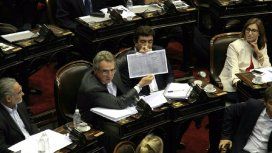 Rossi a Peña: La ética de su gobierno es tan invisible como el crecimiento económico Rossi a Peña: La ética de su gobierno es tan invisible como el crecimiento económico