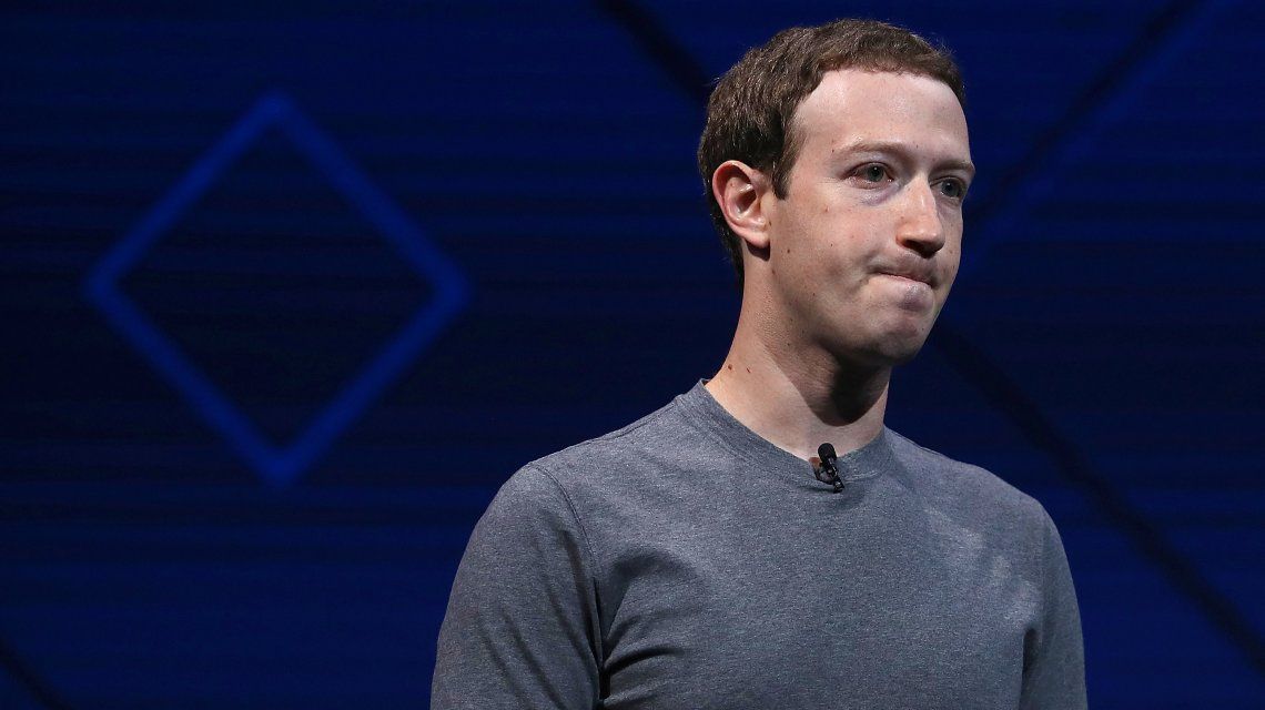Zuckerberg se hizo cargo de su error Zuckerberg se hizo cargo de su error