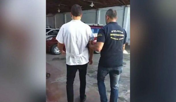 Este es el médico urólogo detenido