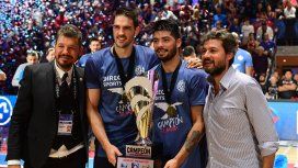 Marcelo Tinelli y Matías Lammens celebran con el trofeo Marcelo Tinelli y Matías Lammens celebran con el trofeo