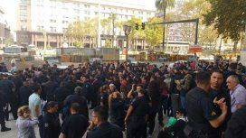 Es sólo el comienzo: policías de la Federal protestan contra el traspaso a la Ciudad Es sólo el comienzo: policías de la Federal protestan contra el traspaso a la Ciudad