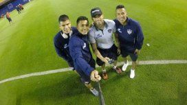 Teo se tomó una selfie con sus compañeros Teo se tomó una selfie con sus compañeros