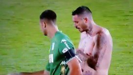 Mauricio Pinilla y Juan Musso Mauricio Pinilla y Juan Musso