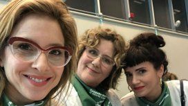 Las tres actrices leyeron una carta abierta a los y las diputadas Las tres actrices leyeron una carta abierta a los y las diputadas