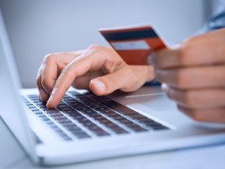 ¿Cómo elegimos y qué evaluamos cuando compramos por Internet? ¿Cómo elegimos y qué evaluamos cuando compramos por Internet?