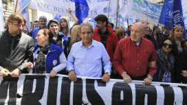 Sergio Palazzo encabezando la marcha de los trabajadores bancarios Sergio Palazzo encabezando la marcha de los trabajadores bancarios