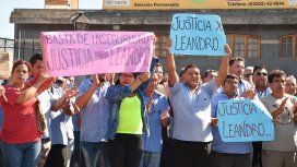 Así trabajan a diario en la línea 620: Estamos tratando de superar la muerte de Leandro y salimos con miedo Así trabajan a diario en la línea 620: Estamos tratando de superar la muerte de Leandro y salimos con miedo