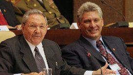 Raúl Castro junto al actual presidente de Cuba, Miguel Díaz-Canel Raúl Castro junto al actual presidente de Cuba, Miguel Díaz-Canel