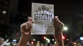 Las protestas por el tarifazo se hicieron sentir en todo el país Las protestas por el tarifazo se hicieron sentir en todo el país