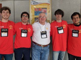 Los integrantes de #GraciasDemetrio - Crédito: @famaf_unc Los integrantes de #GraciasDemetrio - Crédito: @famaf_unc
