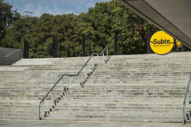 Subte H, estación Facultad de Derecho