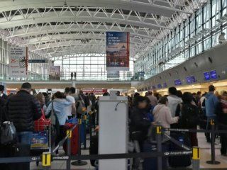 paritaria record: los aeronavegantes cerraron suba del 42,8% para todo 2018 paritaria record: los aeronavegantes cerraron suba del 42,8% para todo 2018