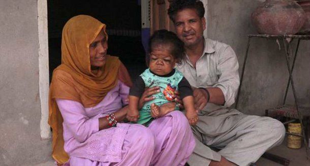 Los tíos de Manpreet se hicieron cargo de él porque sus padres no podía cuidarlo