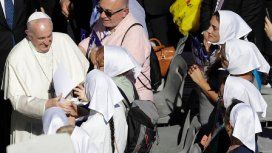 Papa Francisco y las madres de Plaza de Mayo Papa Francisco y las madres de Plaza de Mayo