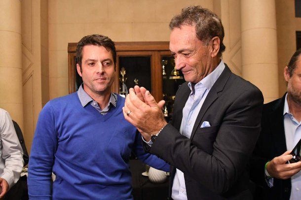 Batata Clerc aplaude a Calleri tras la elección<br>