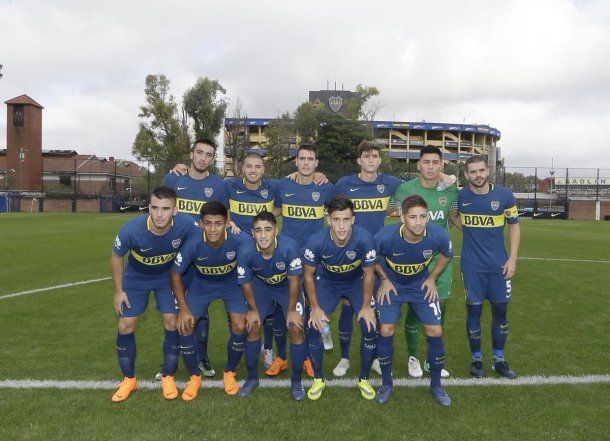 Fernando Gago en la Reserva de Boca - Crédito: @BocaJrsOficial