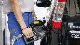 El gobierno intenta evitar una nueva suba de los combustibles El gobierno intenta evitar una nueva suba de los combustibles