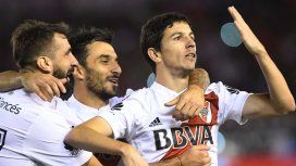 Lucas Pratto, Ignacio Scocco y Nacho Fernández festejan el primer gol del Millonario Lucas Pratto, Ignacio Scocco y Nacho Fernández festejan el primer gol del Millonario