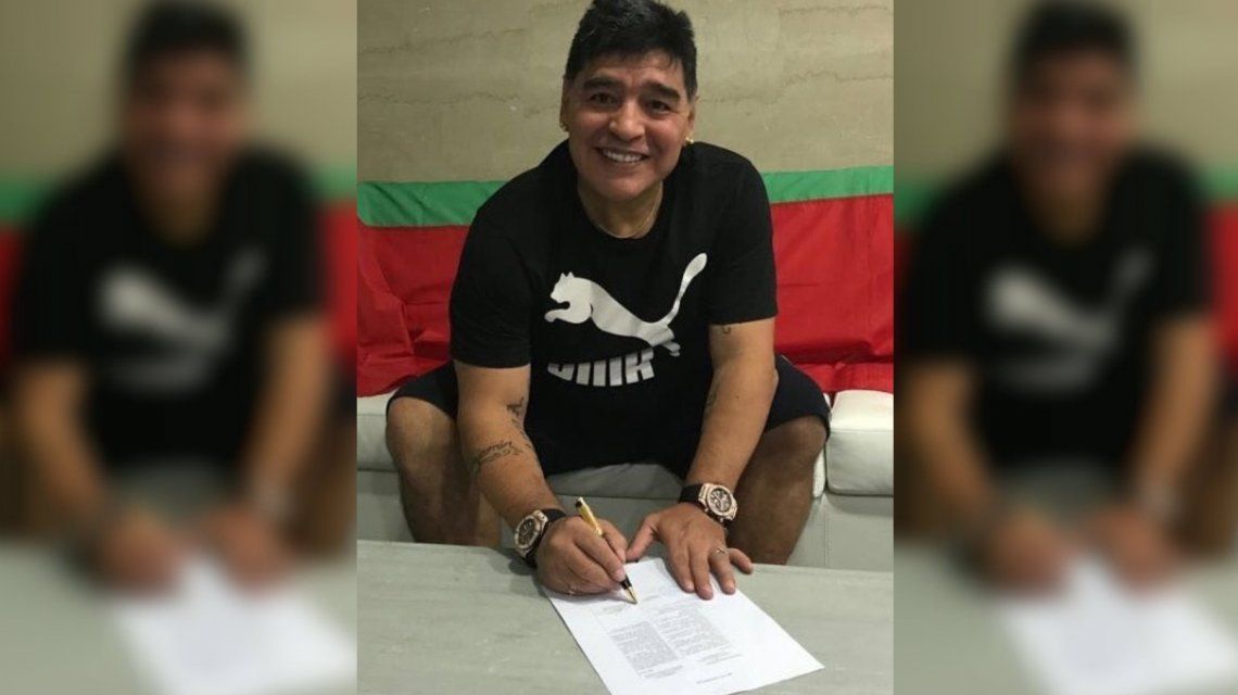 Maradona serÃ¡ DT de Dorados, pero no dejarÃ¡ su cargo en el Dinamo Brest