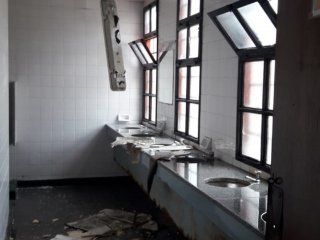 cada vez que llueve se suspenden las clases: el drama de una escuela de bernal cada vez que llueve se suspenden las clases: el drama de una escuela de bernal
