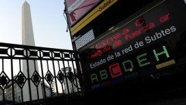 El gobierno porteño amenaza con despidos si sigue el paro del subte El gobierno porteño amenaza con despidos si sigue el paro del subte