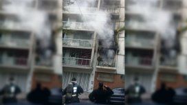 Dos camiones de bomberos tuvieron que intervenir para apagar el incendio en Guatemala al 4600 Dos camiones de bomberos tuvieron que intervenir para apagar el incendio en Guatemala al 4600