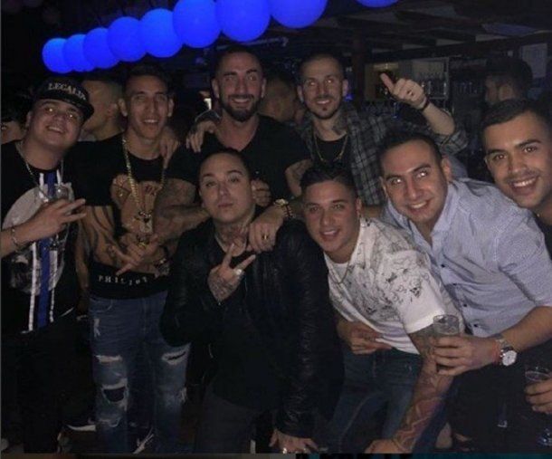 Centurión en un boliche tras la caída de Racing en la Copa Argentina