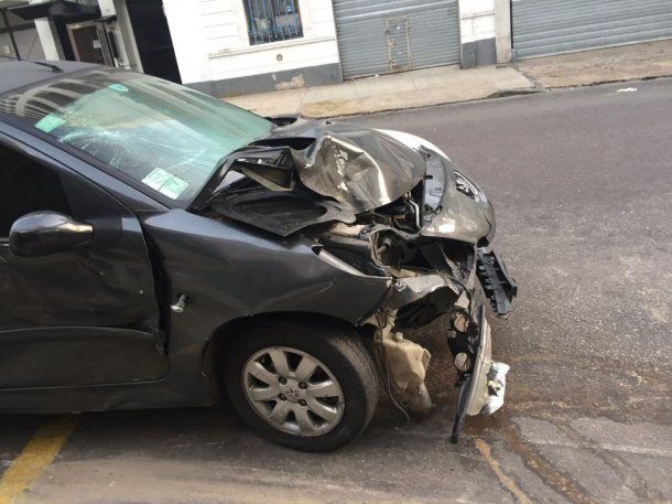 Así quedó el auto de las vedettes<br>