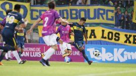 El bicampeón goleó al combinado puntano El bicampeón goleó al combinado puntano