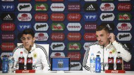 Cristian Pavón y Franco Armani durante la conferencia de prensa en el predio de la AFA Cristian Pavón y Franco Armani durante la conferencia de prensa en el predio de la AFA