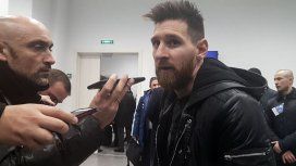 Lionel Messi en el aeropuerto de Ezeiza Lionel Messi en el aeropuerto de Ezeiza